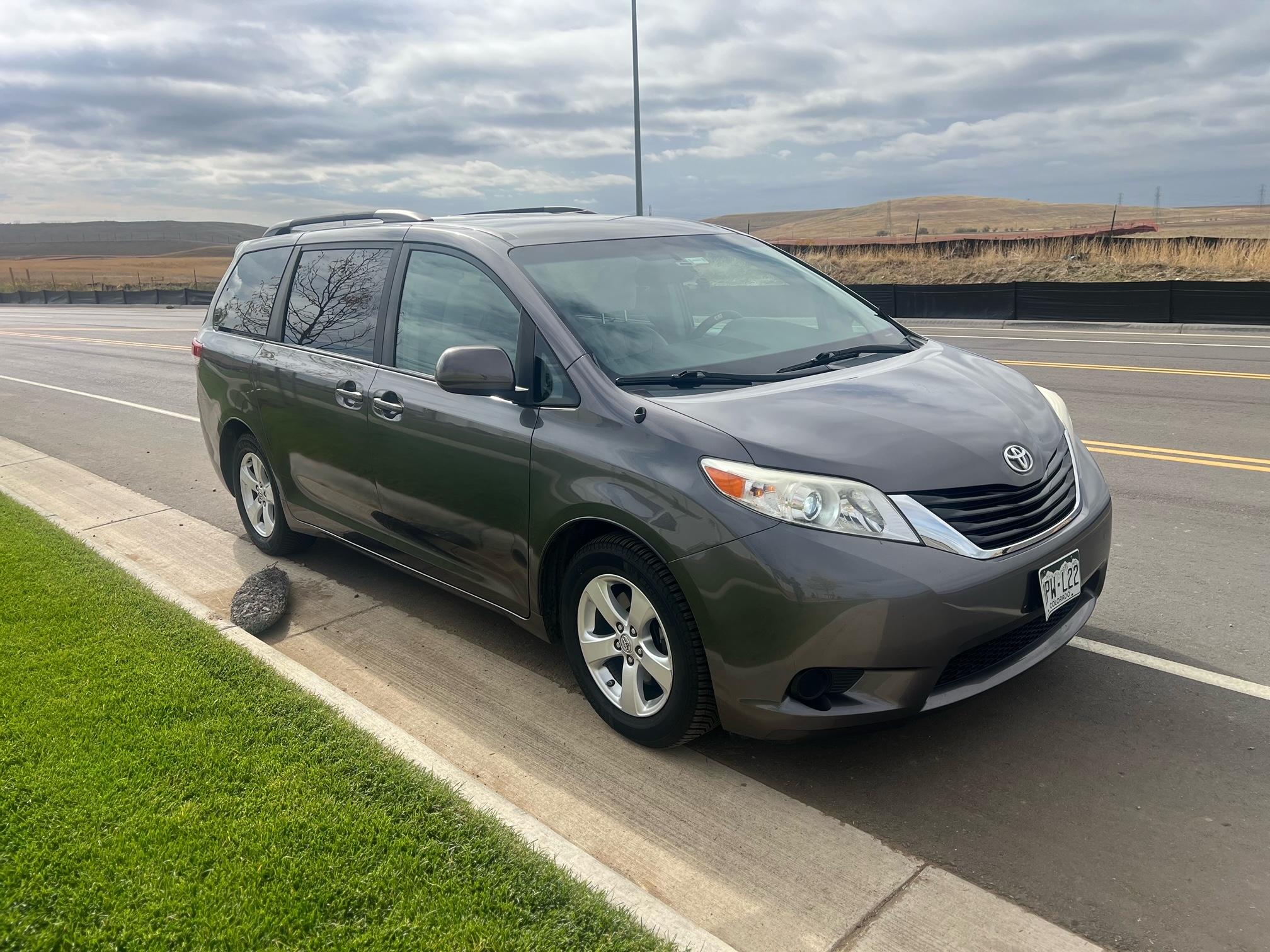 Toyota Sienna 2014 in Aurora, CO