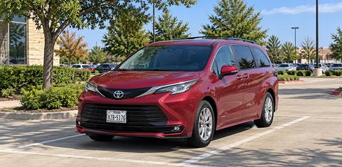 Toyota Sienna 2026