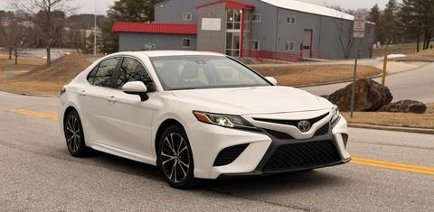 Toyota Camry 2018