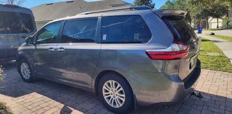 Toyota Sienna 2017