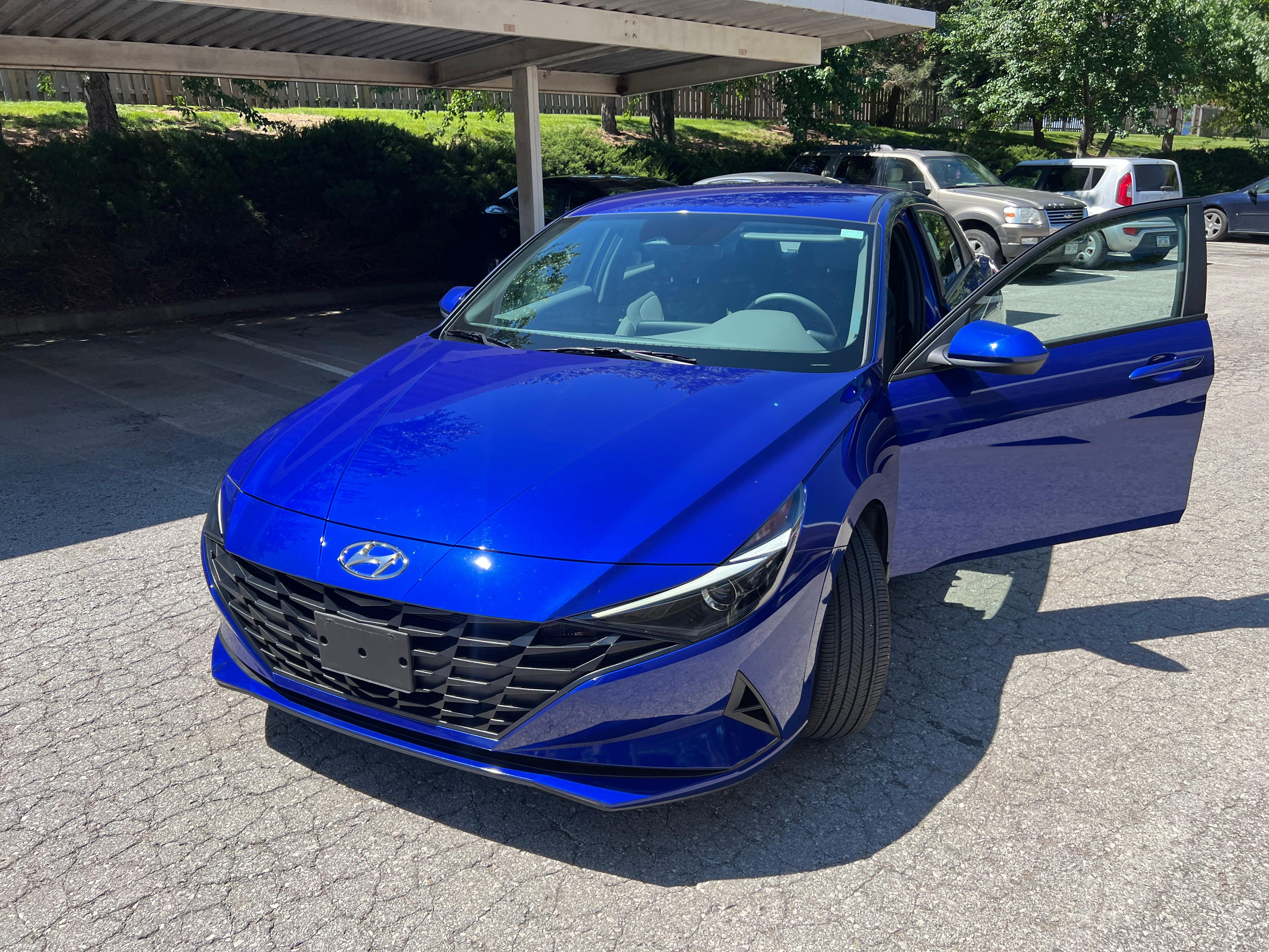 Hyundai Elantra 2023 in Kansas City, MO
