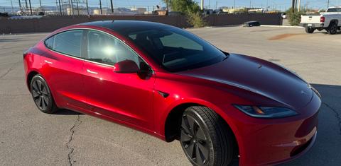 Tesla Model 3 2024