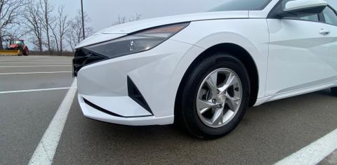 Hyundai Elantra 2023
