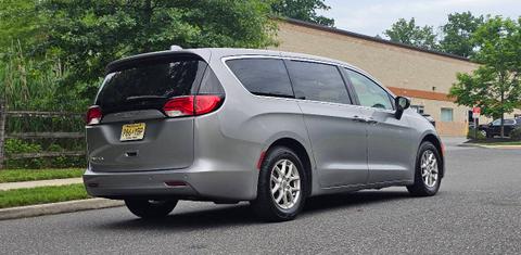 Chrysler Pacifica 2017