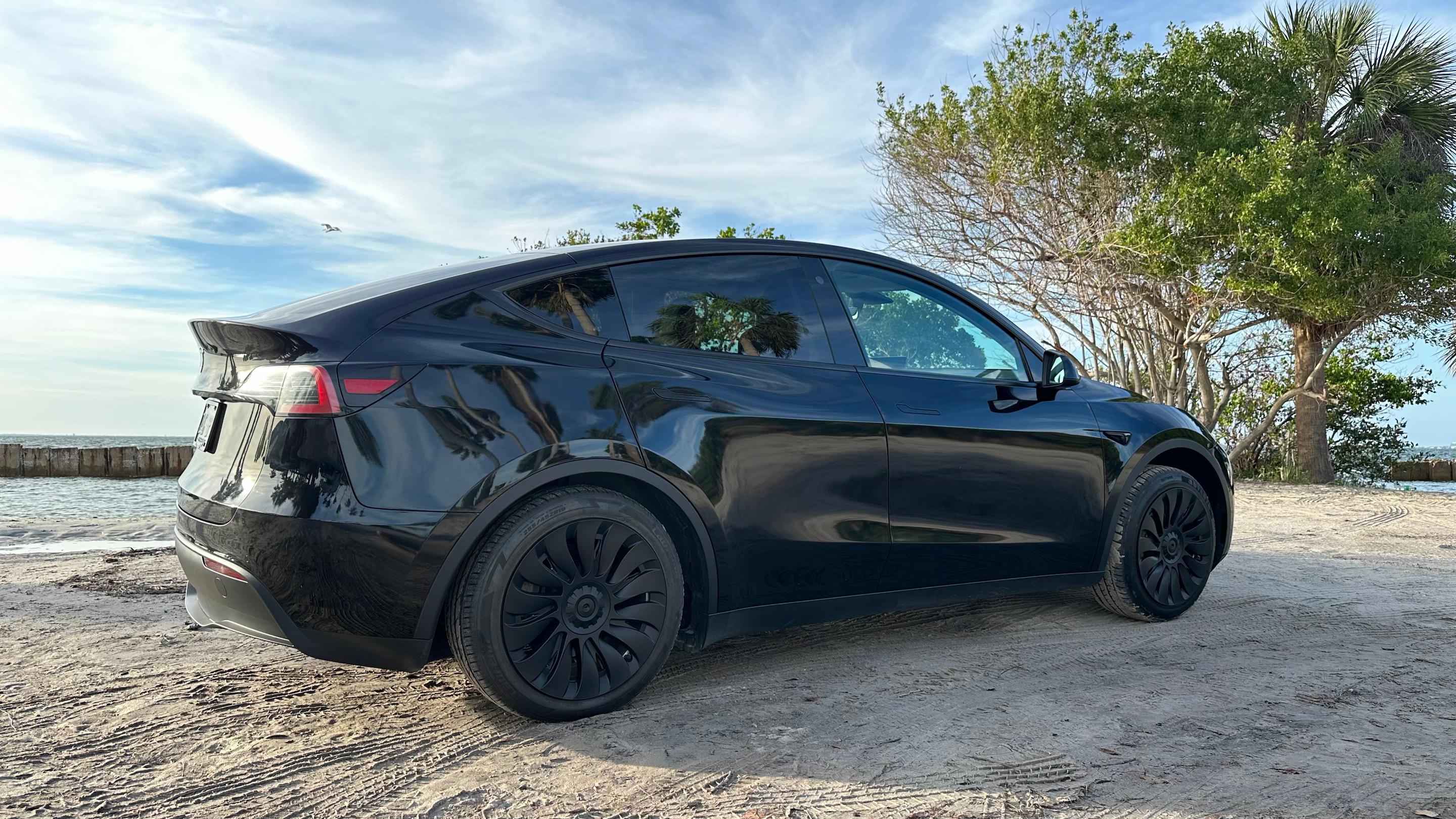 Tesla Model Y 2021 in 