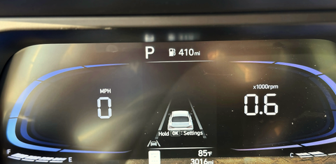 Hyundai Elantra 2025