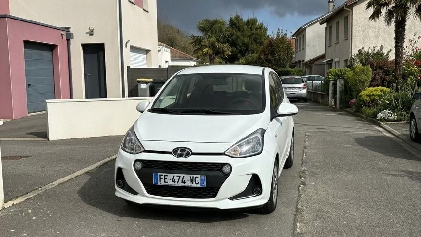 Hyundai i10 2019 in Saint Aignan De Grand Lieu