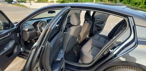 Nissan Altima 2022