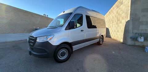 Mercedes-Benz Sprinter 2024