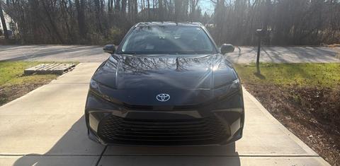 Toyota Camry Hybrid 2026