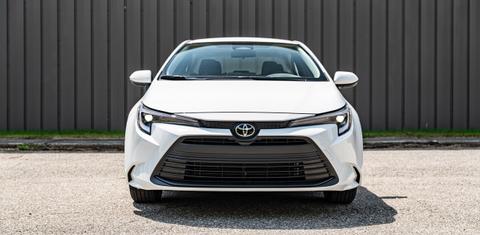 Toyota Corolla Hybrid 2026