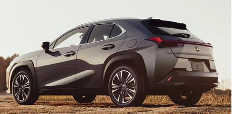Lexus UX 2024