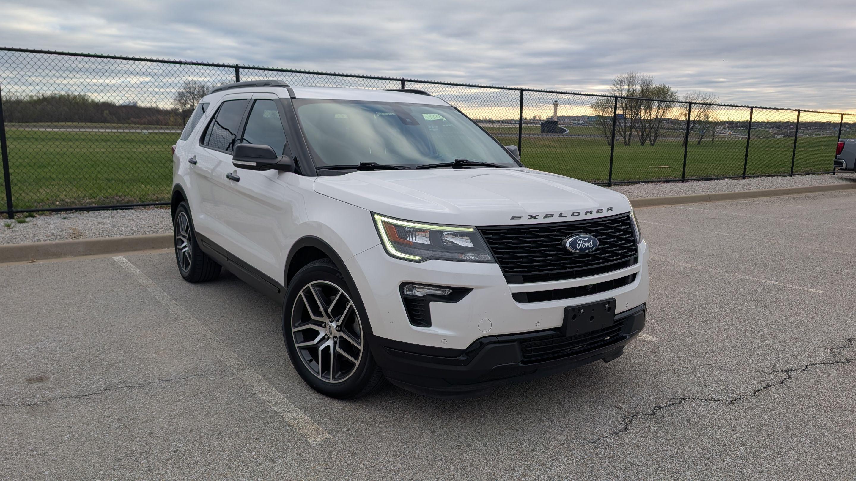 Ford Explorer 2018 in Gladstone, MO