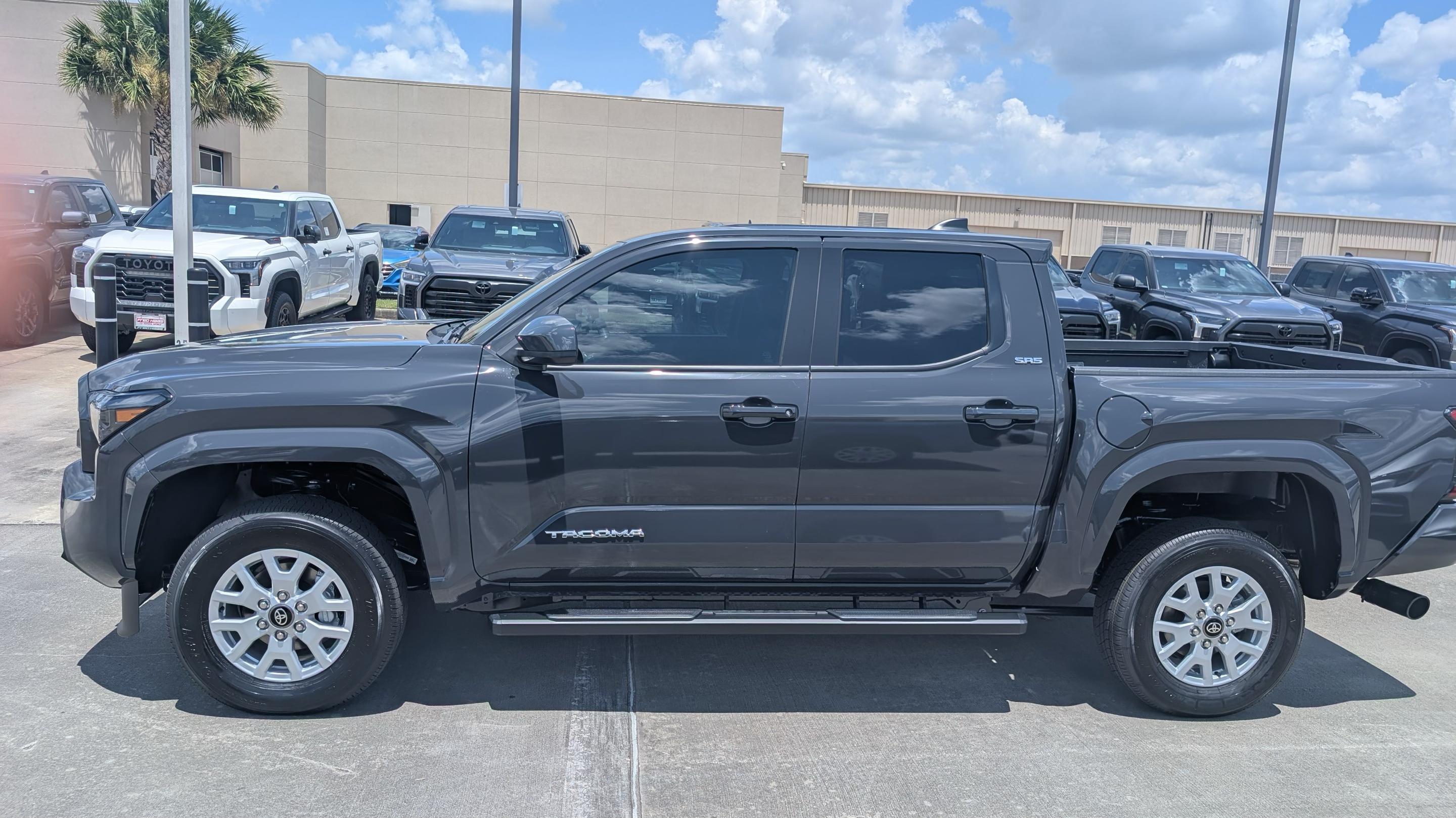 Toyota Tacoma 2026 in Houston, TX