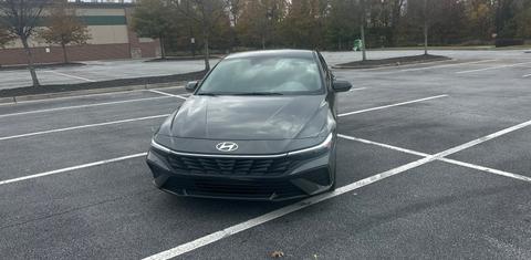 Hyundai Elantra 2025