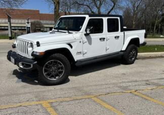 Jeep Gladiator car