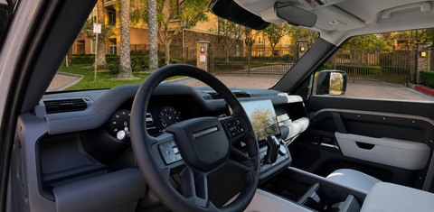 Land Rover Defender 2026