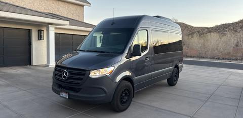 Mercedes-Benz Sprinter 2024