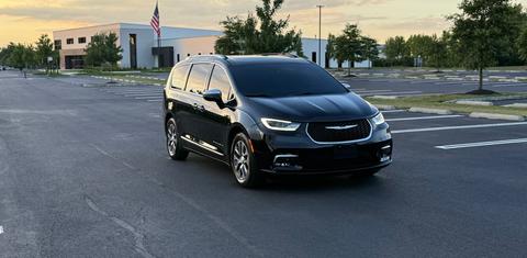 Chrysler Pacifica 2025