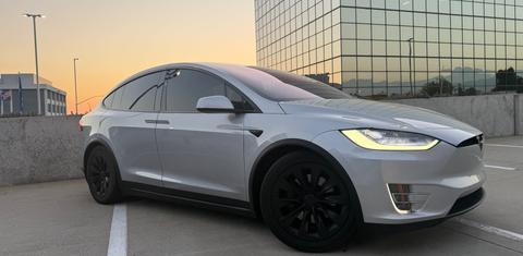 Tesla Model X 2018