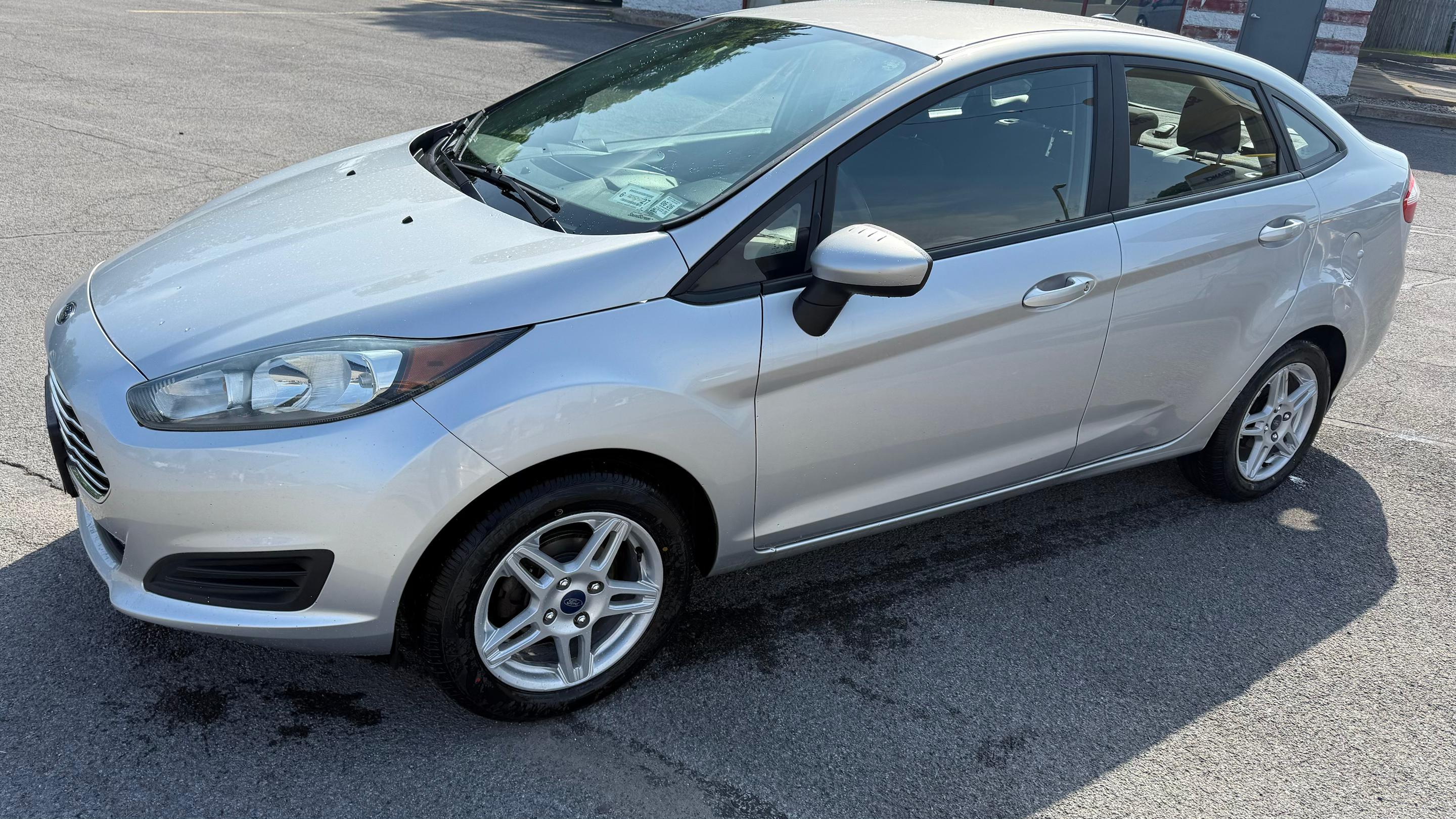 Ford Fiesta 2018 in Utica, NY