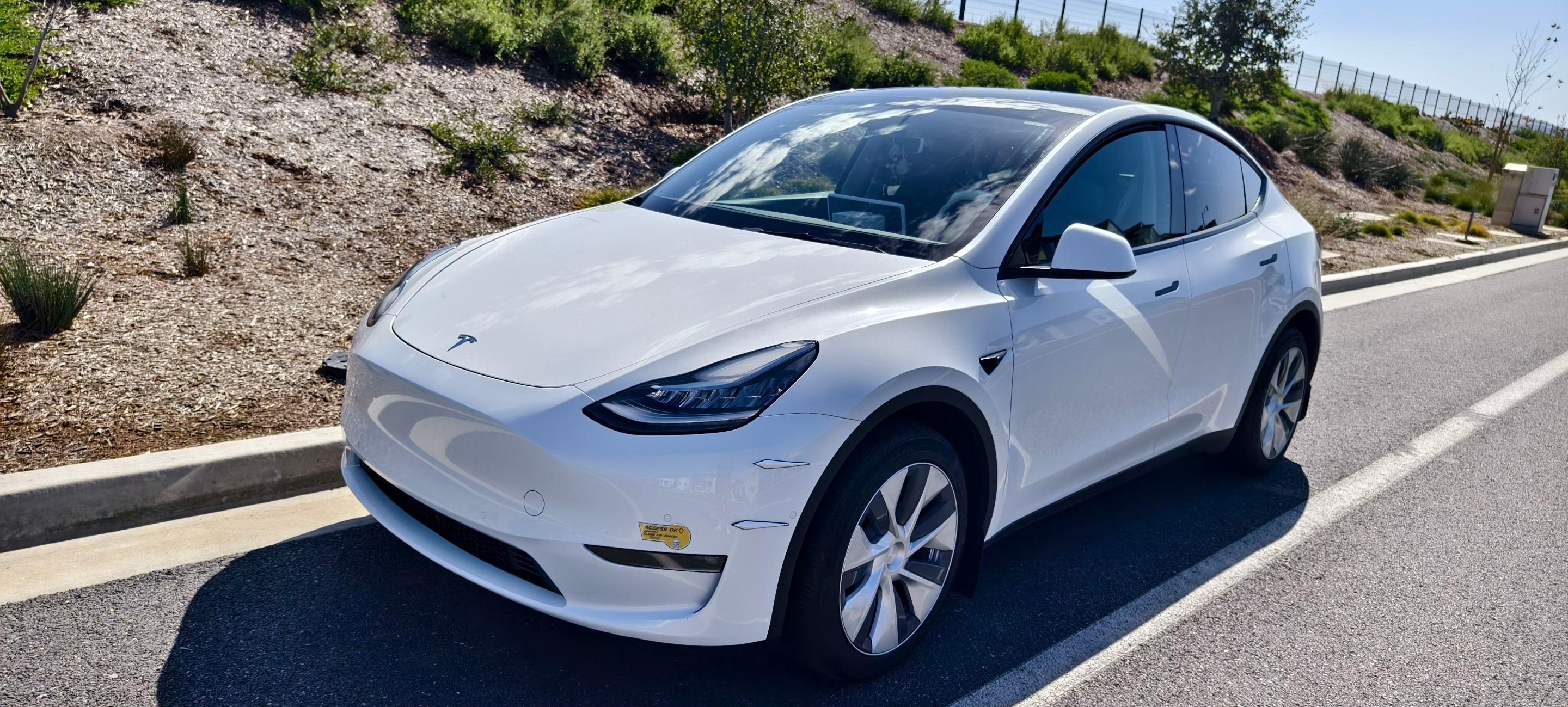 Tesla Model Y 2021 in Irvine, CA