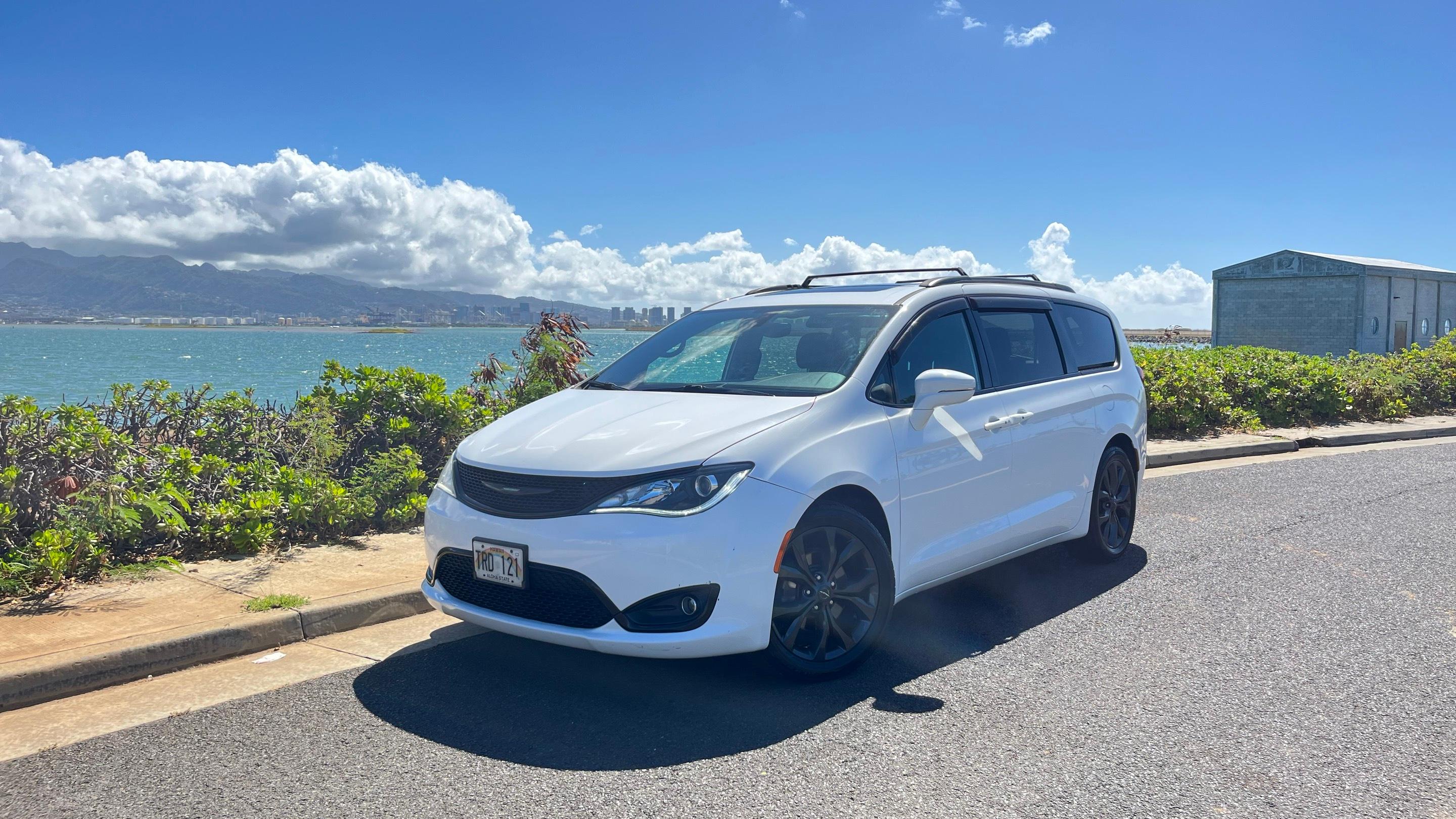 Chrysler Pacifica 2018 in Honolulu, HI