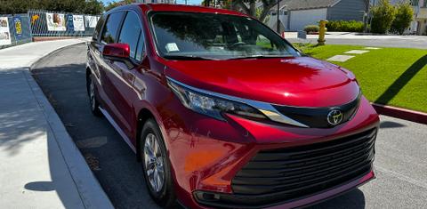Toyota Sienna 2026