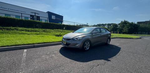 Hyundai Elantra 2013