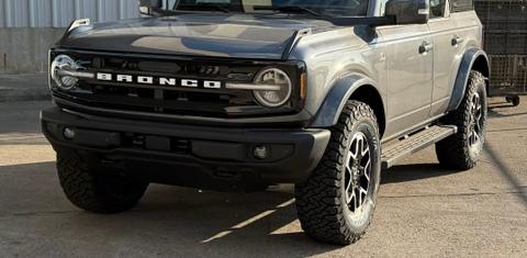 Ford Bronco 2024