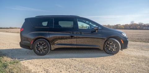 Chrysler Pacifica 2025