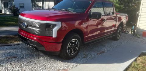 Ford F-150 Lightning 2023