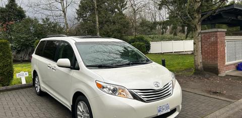 Toyota Sienna 2012