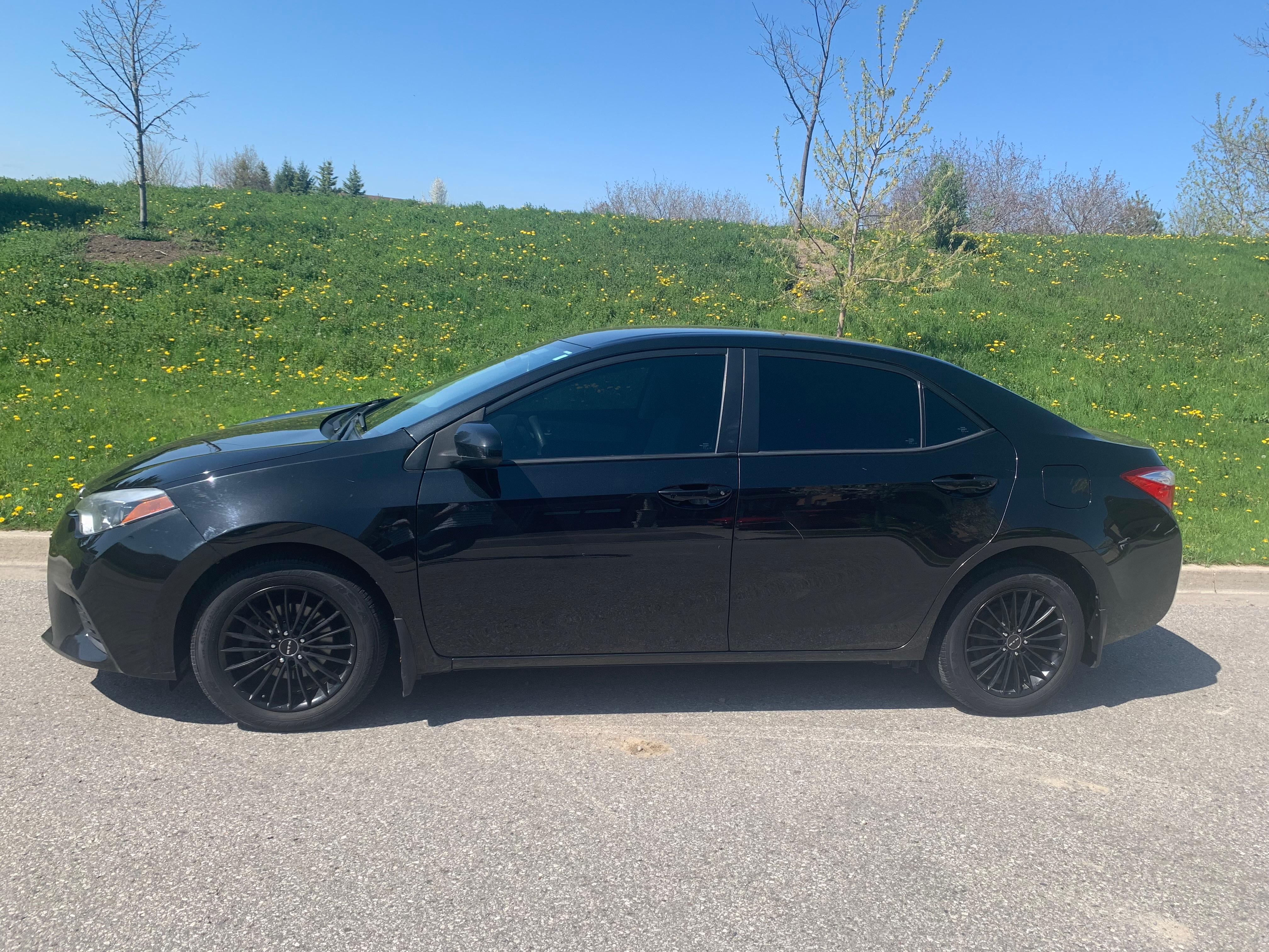 Toyota Corolla 2015 à Whitby, ON