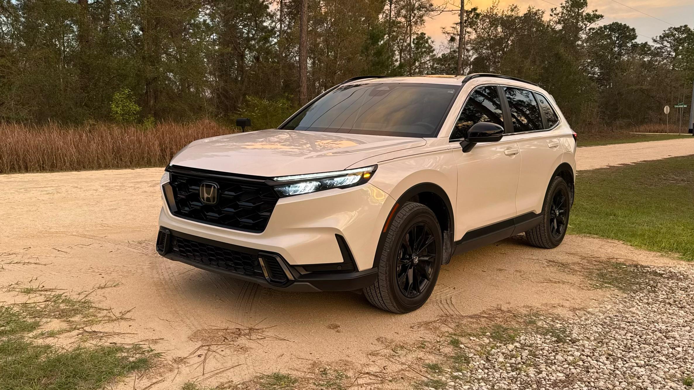 Honda CR-V Hybrid 2025 in Spring Hill, FL