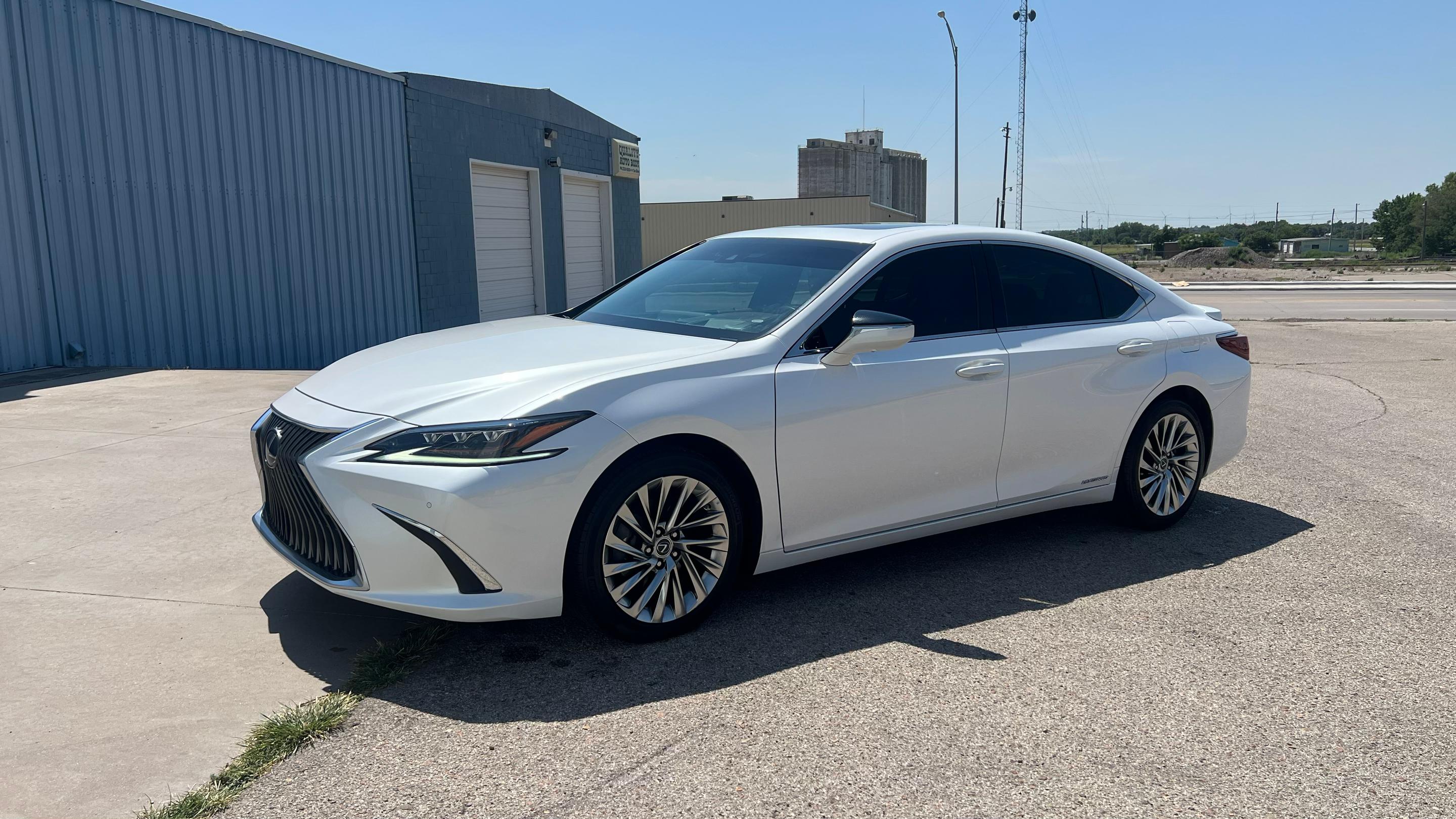 Lexus ES 2021 in 