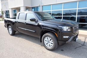 Nissan Frontier 2024 in Mississauga