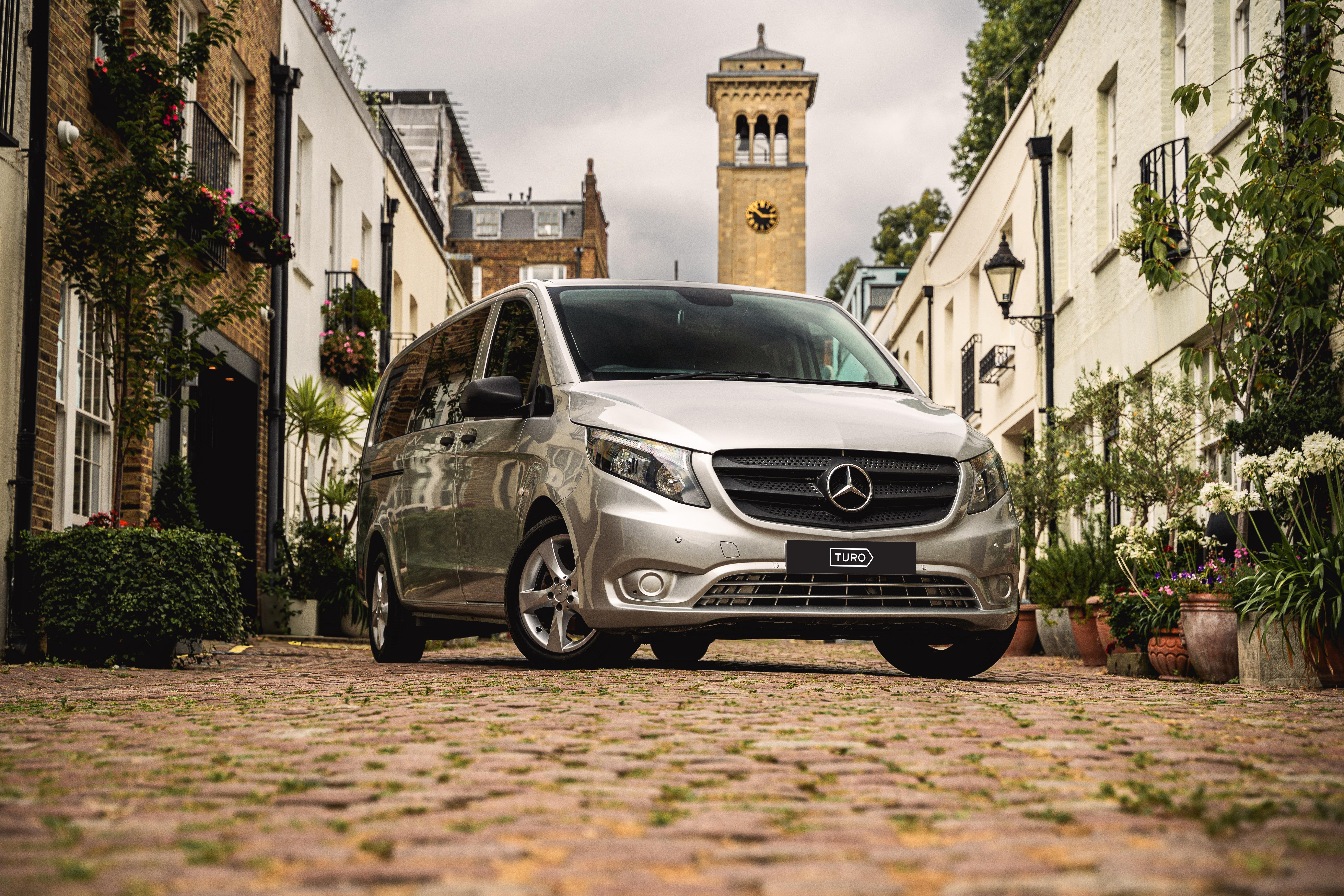 Mercedes-Benz Vito 2017 in Egham