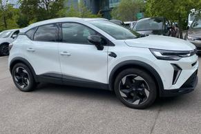 Renault Captur 2025 in Reading