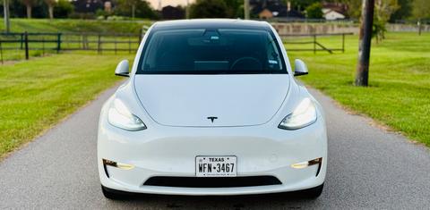 Tesla Model Y 2021