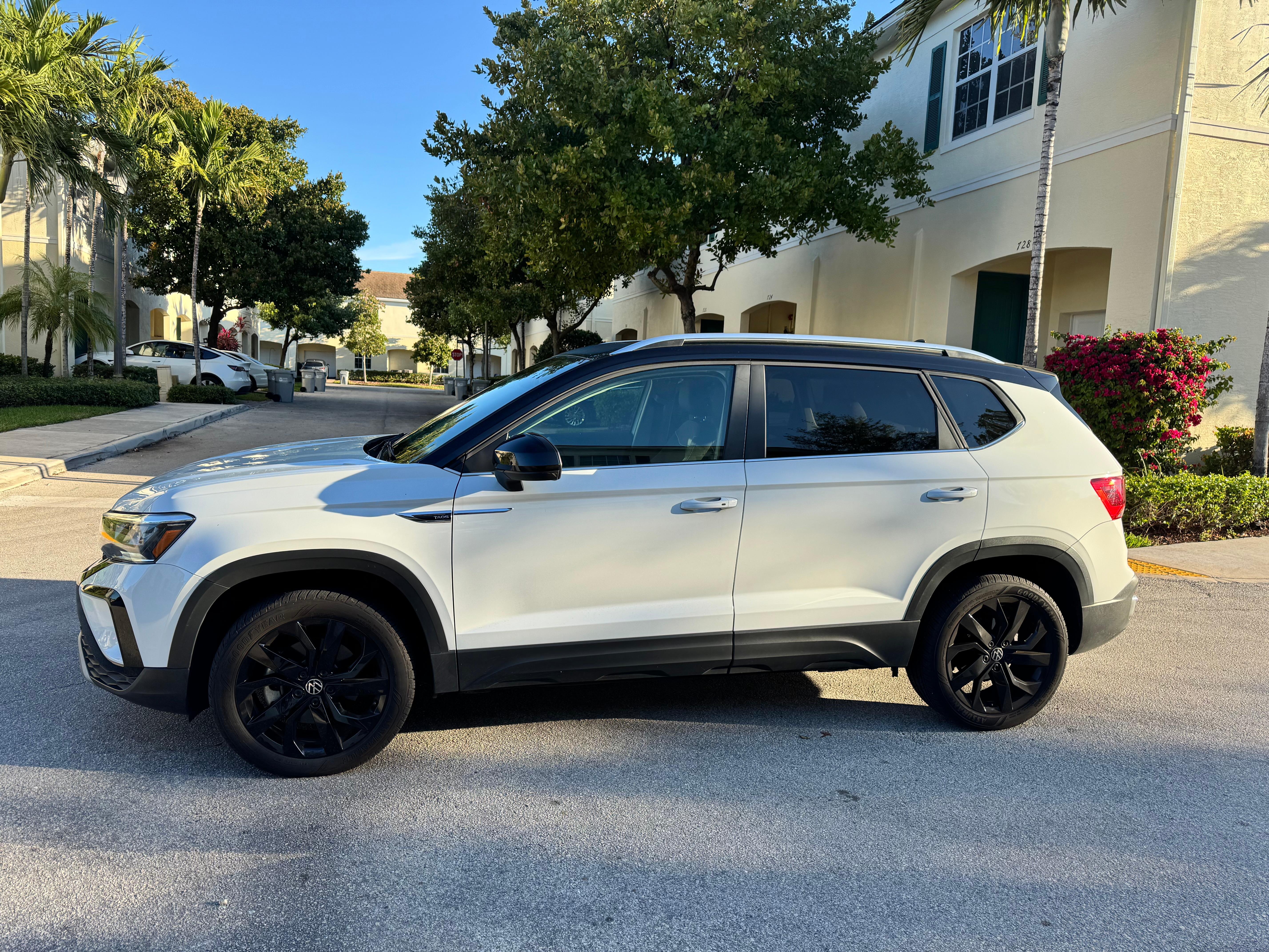 Volkswagen Taos 2023 in Pompano Beach, FL