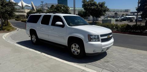 Chevrolet Suburban 2013