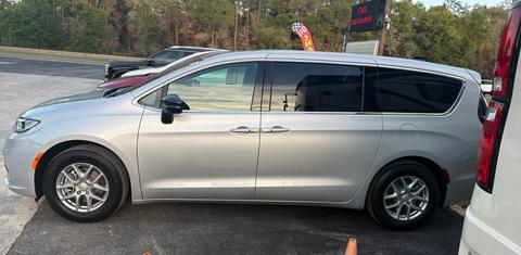 Chrysler Pacifica 2026