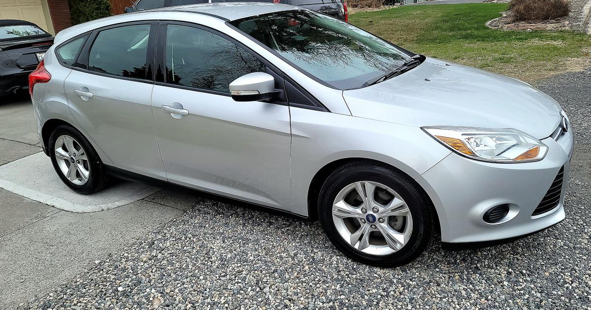 Ford Focus 2013 rental in Kennewick, WA by Trenton H. Turo