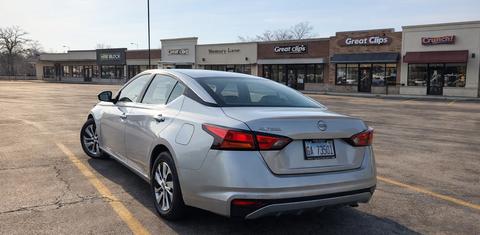 Nissan Altima 2024