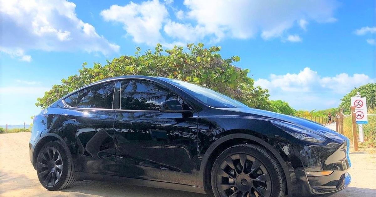 Tesla Model Y 2022 rental in North Miami, FL by bruce Turo