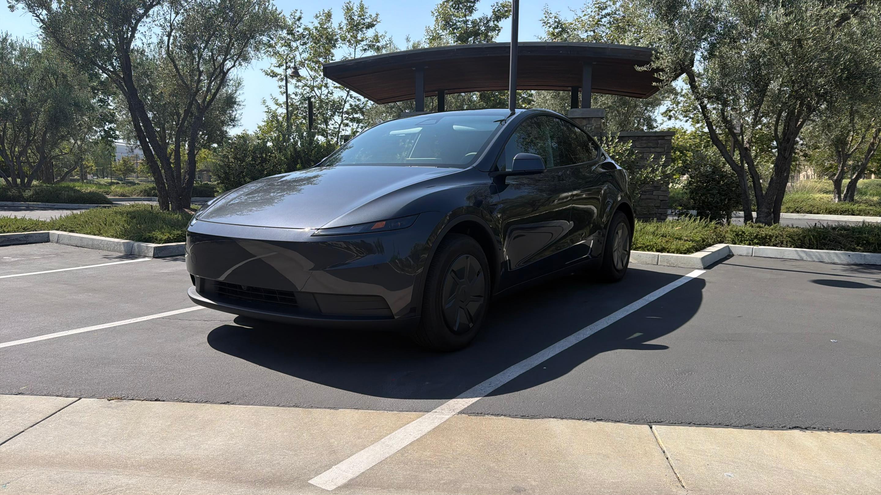 Tesla Model Y 2026 in La Puente, CA
