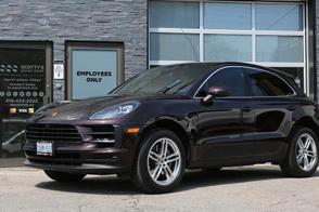 Porsche Macan car