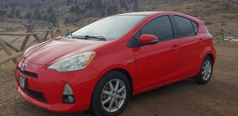 Toyota Prius c 2012
