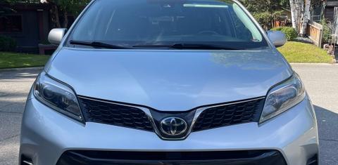 Toyota Sienna 2019